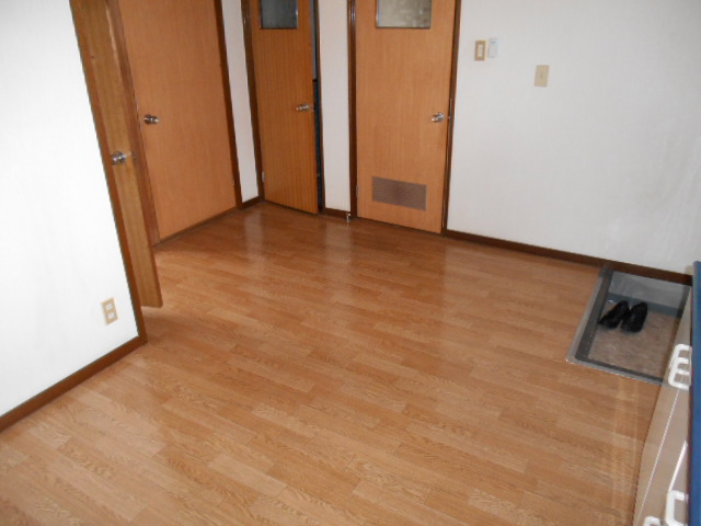 Living and room