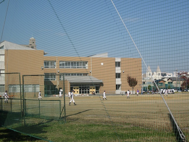 Junior high school. 537m to Yokkaichi Tatsuko junior high school (junior high school)