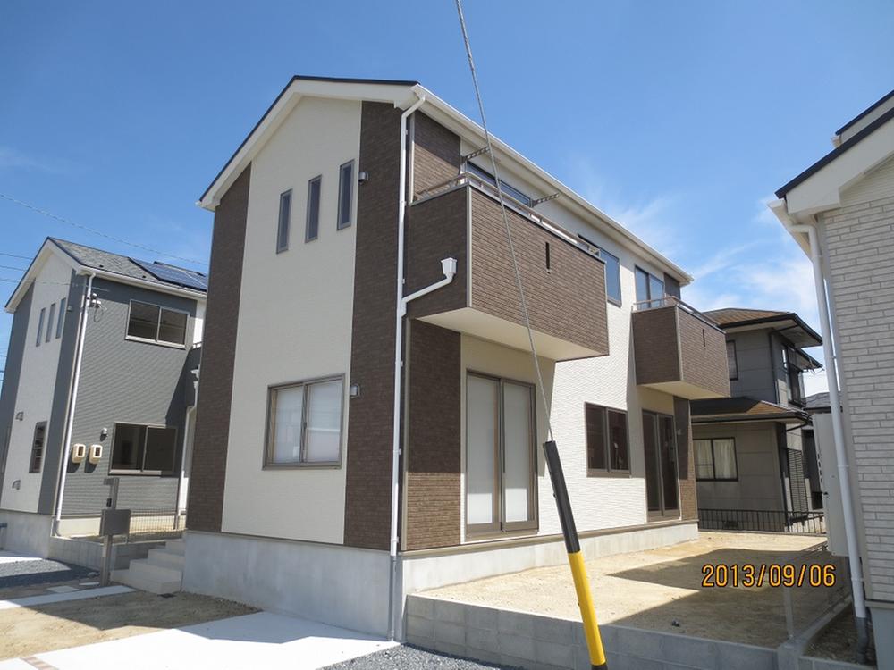 Local appearance photo. 4 Building 6 September shooting