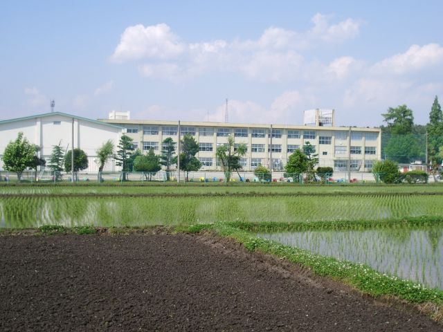 Primary school. Municipal Shimono to elementary school (elementary school) 2200m