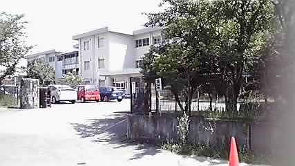 Junior high school. Tokiwa 3230m until junior high school (junior high school)