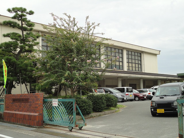 Primary school. TomiShimaGen 800m up to elementary school (elementary school)