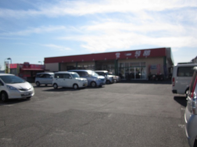 Supermarket. 1073m up to number one Tachi Matsumoto store (Super)