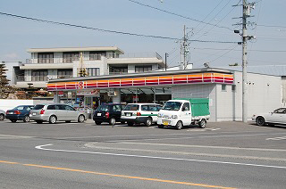 Convenience store. 830m to Circle K Kamiebi store (convenience store)