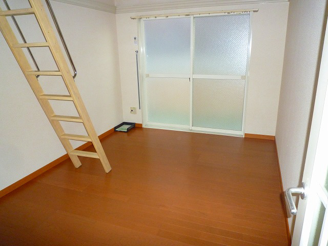 Other room space