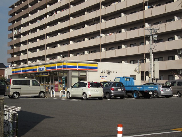 Convenience store. MINISTOP Yokkaichi Suenaga store up (convenience store) 194m