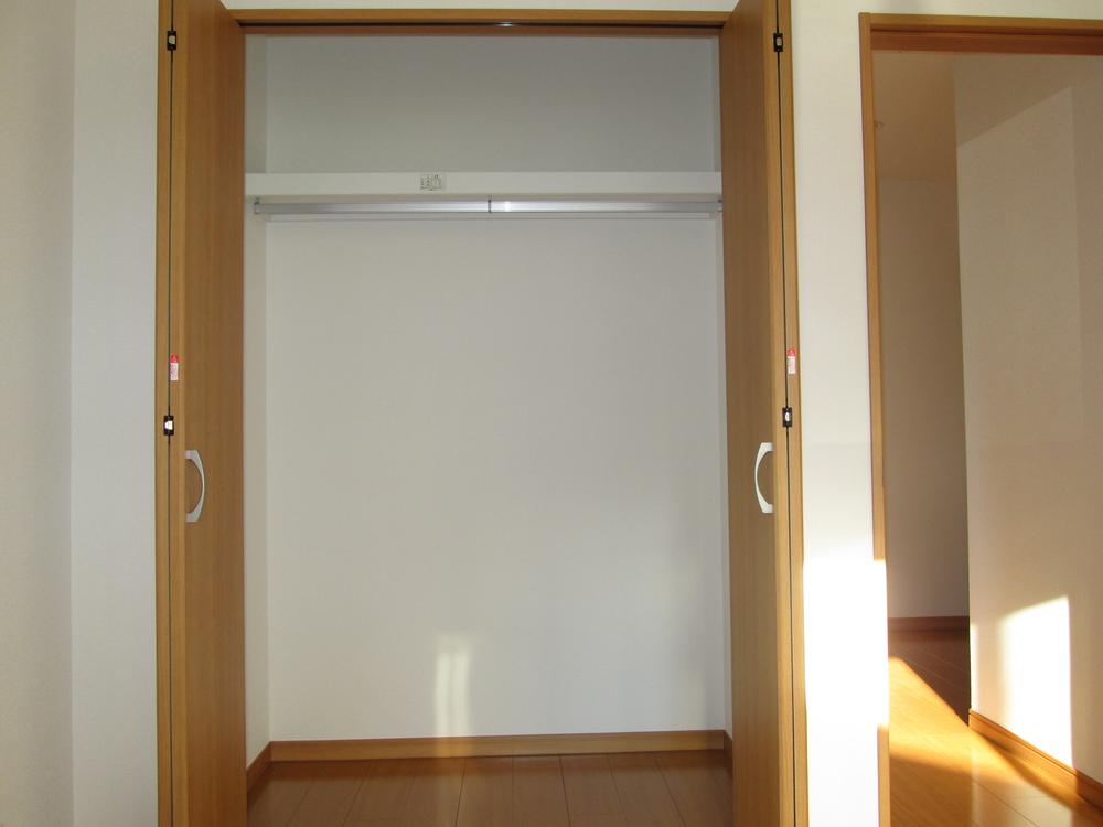 Same specifications photos (Other introspection). Secure storage in each room
