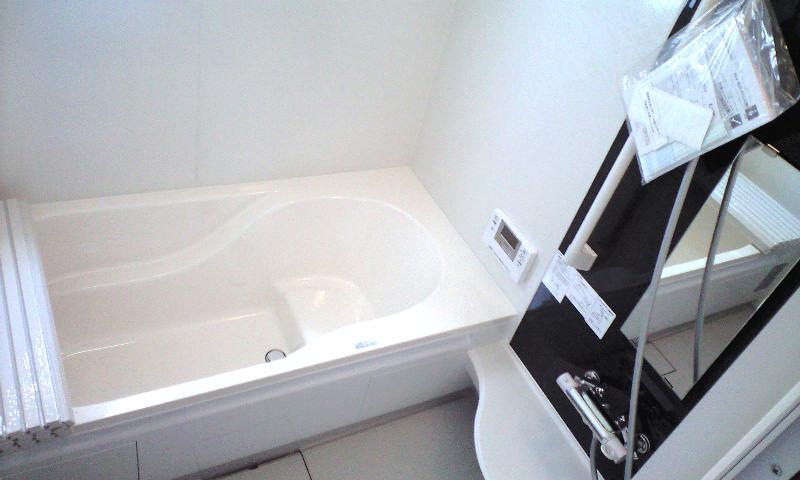Same specifications photo (bathroom). Same specifications Support armrest, Support flange, When Ya rises, It is easy to grasp shape when in and out of the bathtub. Clean wall insulation dirt hardly marked with scratches. And rust worry does not have any. It does not leave a big water droplets