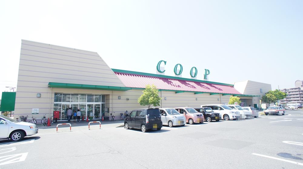 Shopping centre. 1910m until Miyagi Coop Ishinomaki Ohashi shop