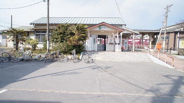 station. 1960m until JR Ishinomaki Line "Maeyachi" station