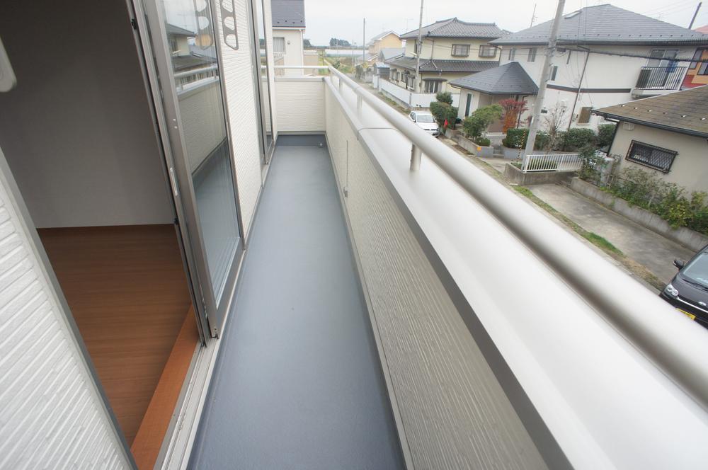 Balcony. Same specifications Photos