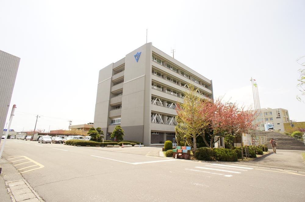 Government office. 390m to Iwanuma city hall