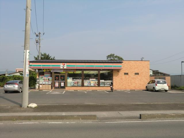 Convenience store. 674m to Seven-Eleven Tsunoda Sakura shop