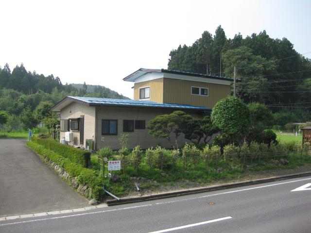 Local photos, including front road. Local (August 2013) Shooting North prefectural road and housing panoramic view
