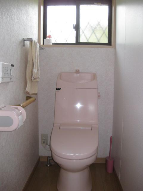 Toilet. Room (August 2013) Shooting Washlet