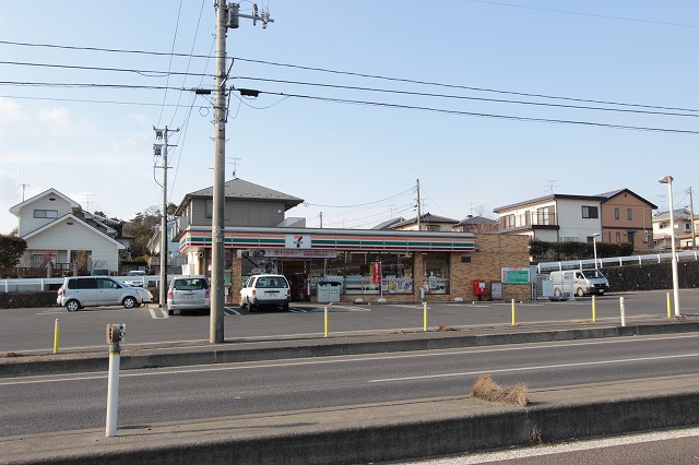 Convenience store. Seven-Eleven Miyagi Tomiya store up (convenience store) 920m