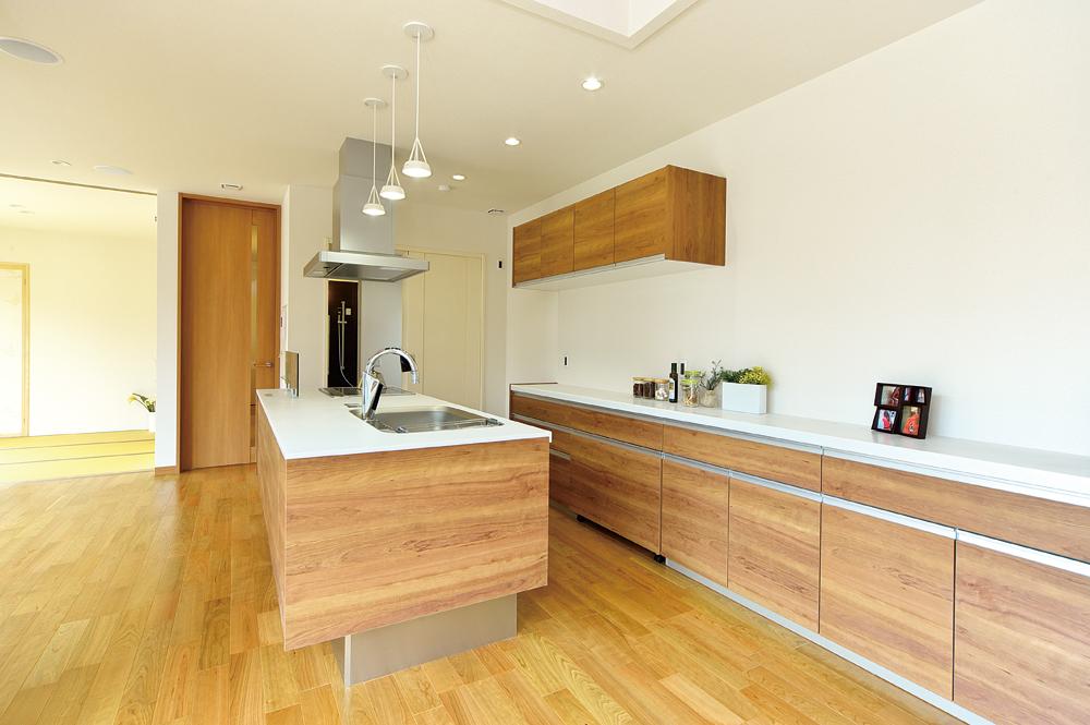 Kitchen. Room (May 2013) Shooting