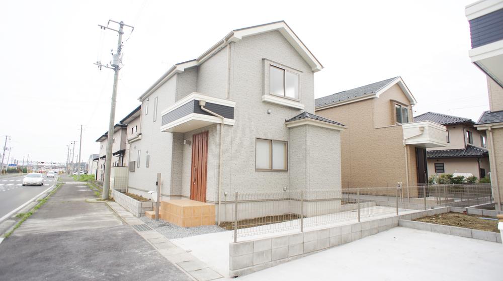 Local appearance photo