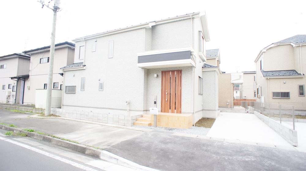 Local appearance photo