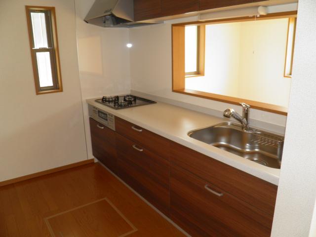 Same specifications photo (kitchen). Same specifications