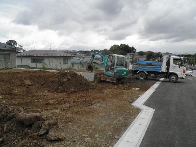 Local appearance photo. Local (11 May 2013) Shooting