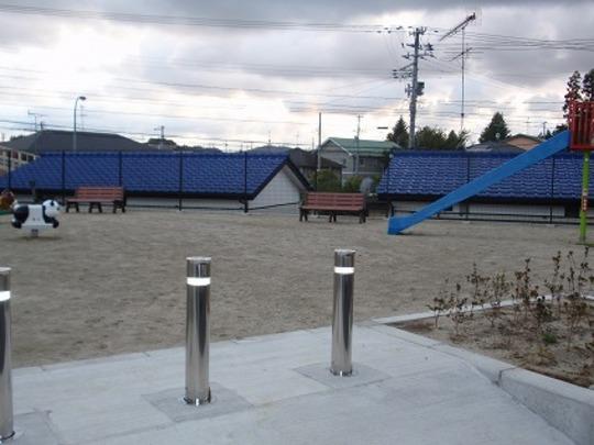 Other. Neighborhood park A 2-minute walk (about 200m)