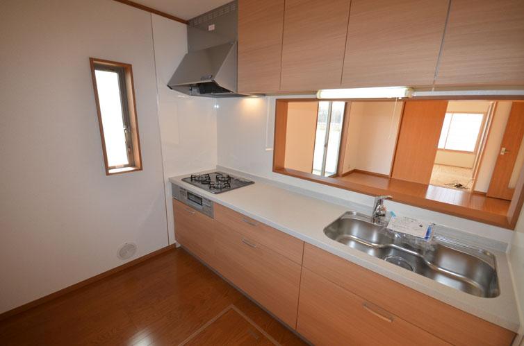 Kitchen. 4 Building With water purifier