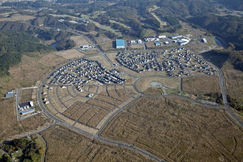 aerial photograph. It is seen from the sky site (November 2011) shooting