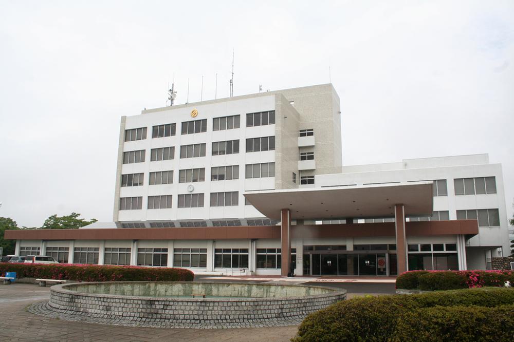 Government office. Natori 1300m to city hall