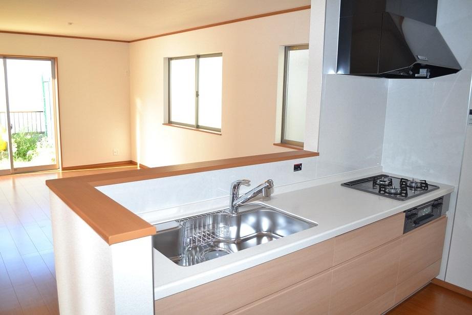 Same specifications photo (kitchen). (E Building) same specification