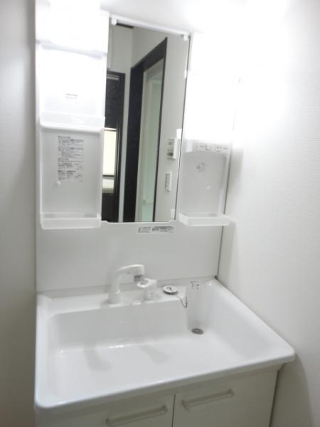 Same specifications photos (Other introspection)