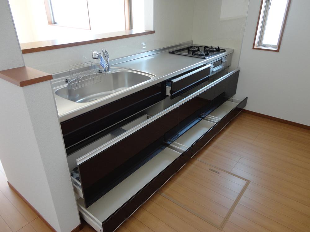 Same specifications photo (kitchen). Same specifications