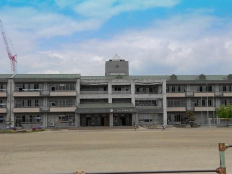 Primary school. 838m to Osaki Municipal Furukawa fifth elementary school
