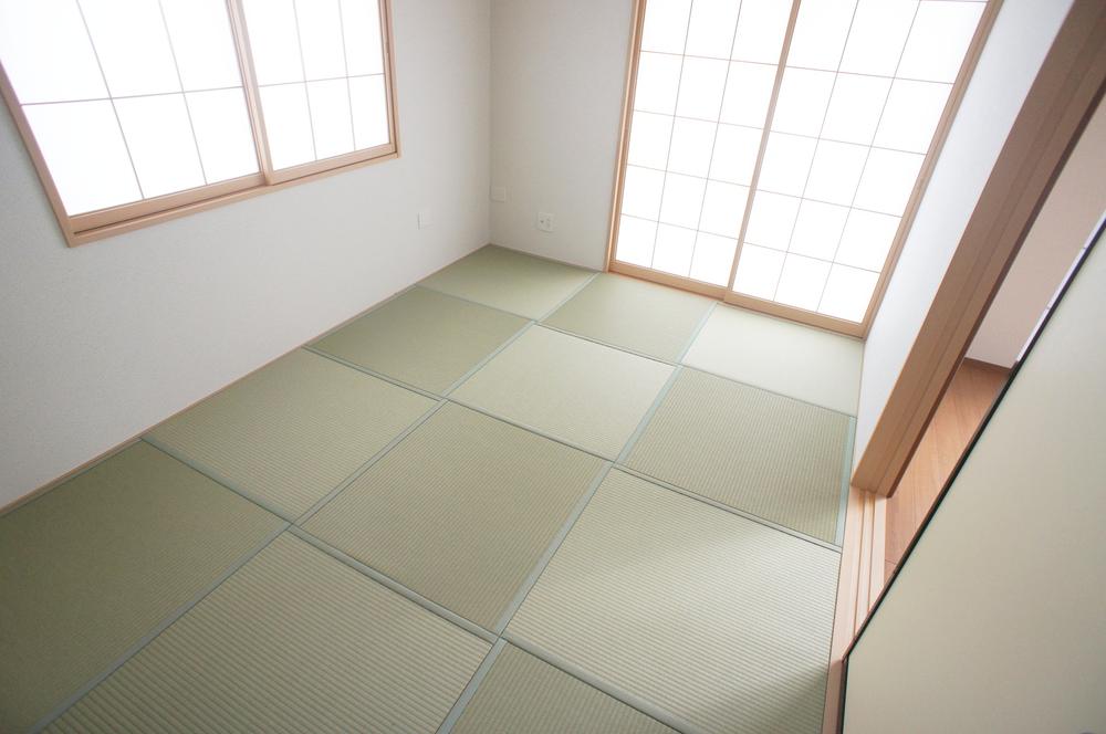 Non-living room. Japanese-style same specification example