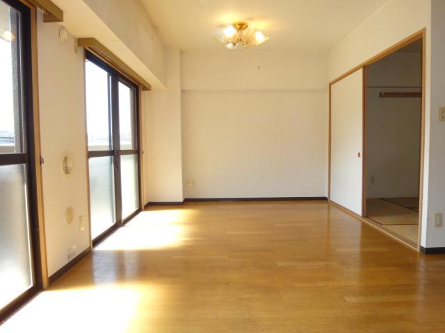 Living. LD (renovation ago)