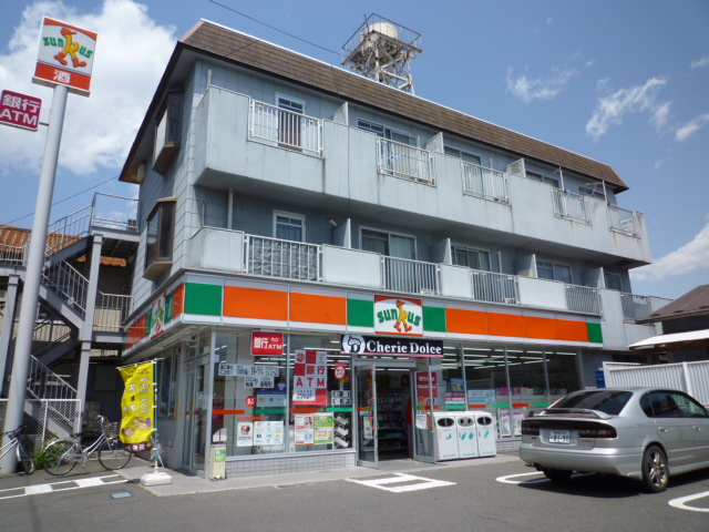 Convenience store. Thanks Sendai Aramakishinmei store up (convenience store) 256m