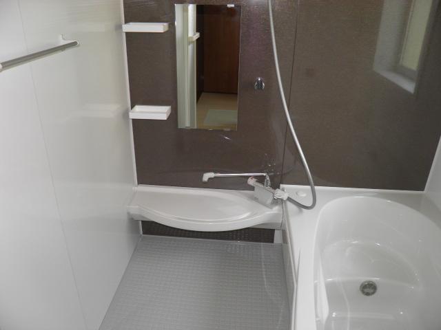 Same specifications photo (bathroom). Same specifications