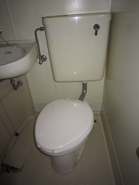 Toilet