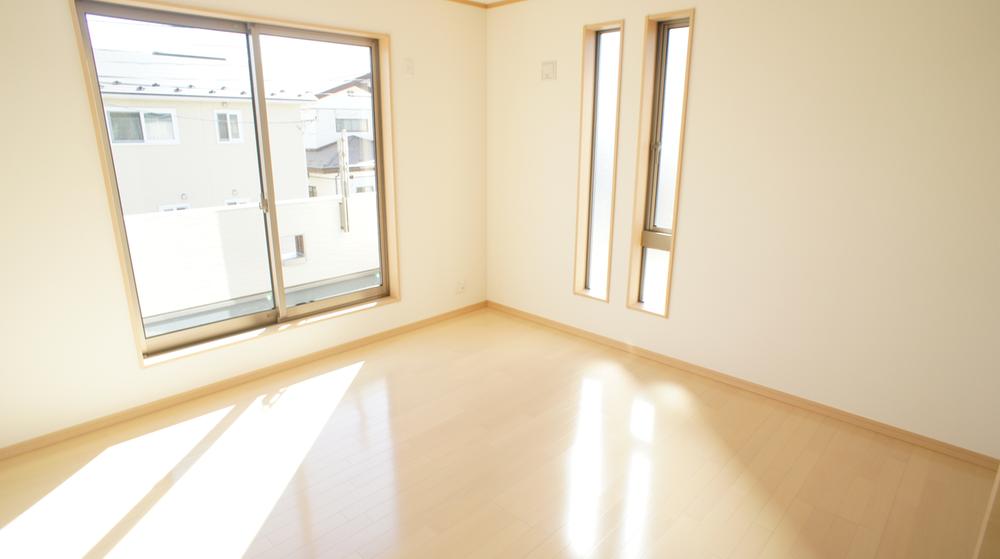 Non-living room. Same specification example