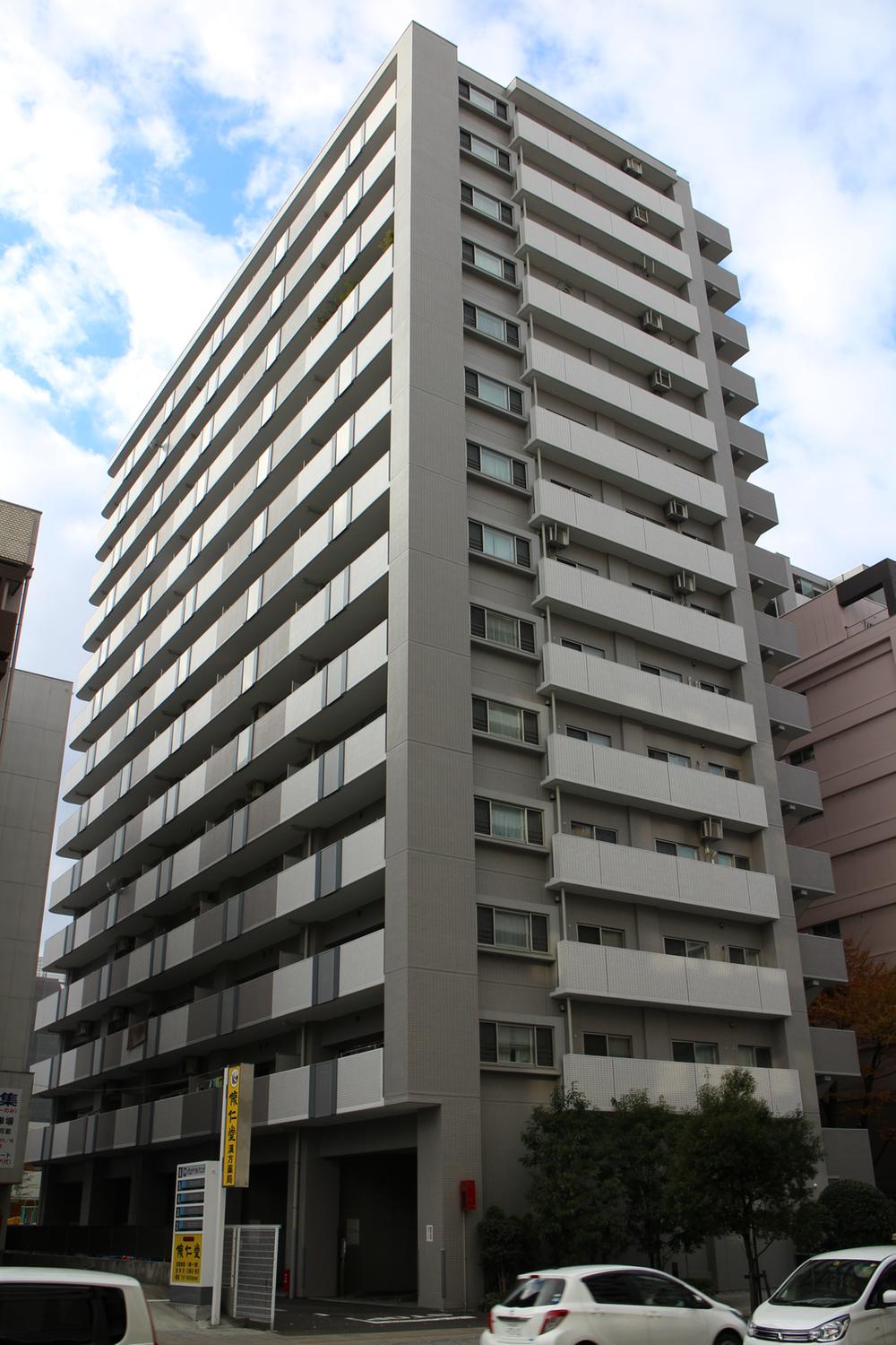 Local appearance photo. Local (11 May 2013) Shooting