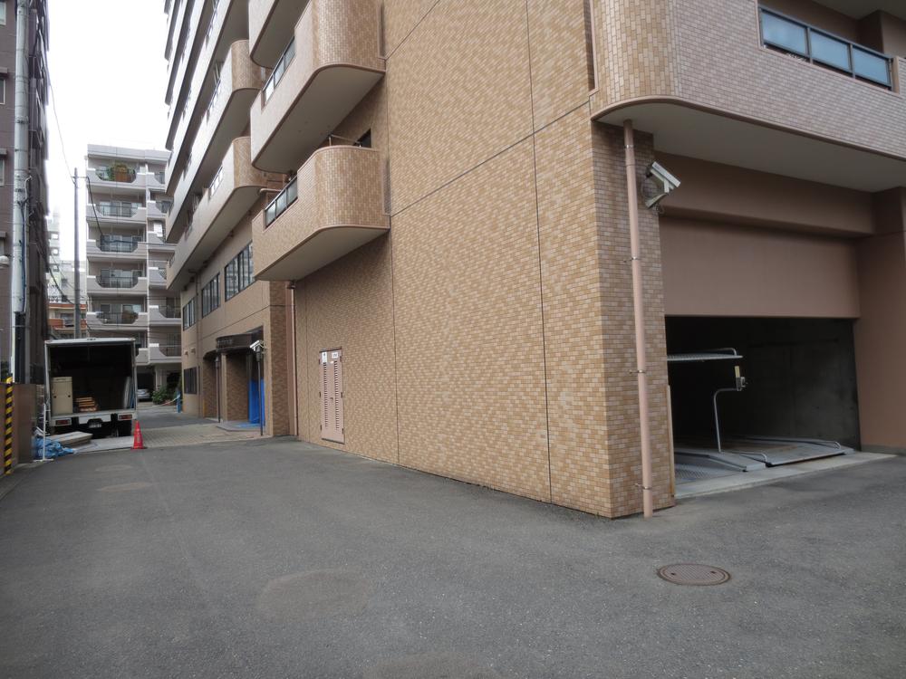 Other local. Local (August 2013) Shooting