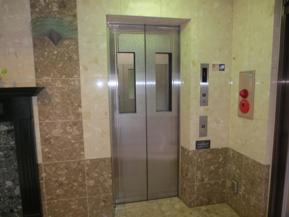 Other common areas. Elevator Hall (September 2013) Shooting