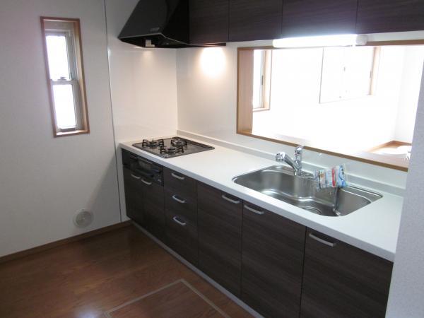 Same specifications photo (kitchen)