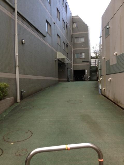 Local appearance photo. Approach to the entrance