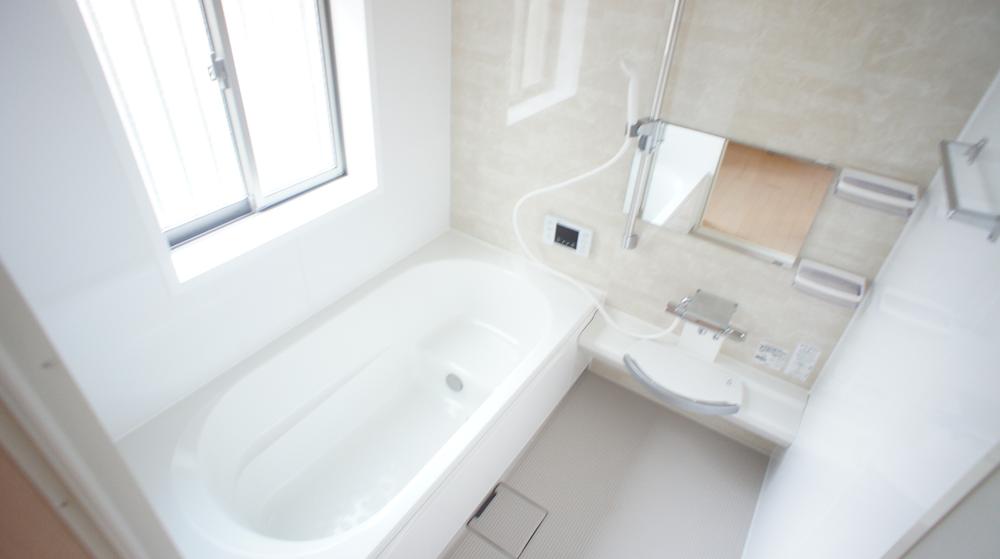 Same specifications photo (bathroom)