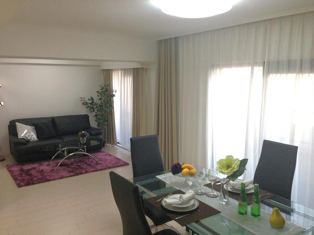 Living. Room (August 2013) Shooting