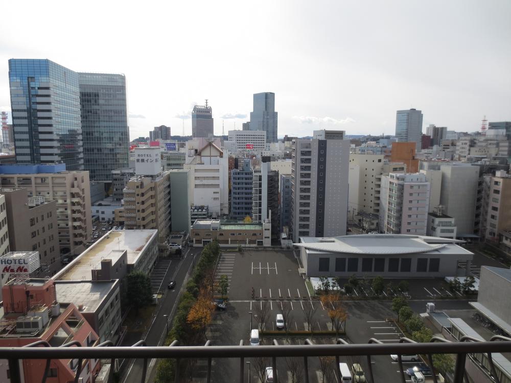 View photos from the dwelling unit. View from the site (December 2013) Shooting