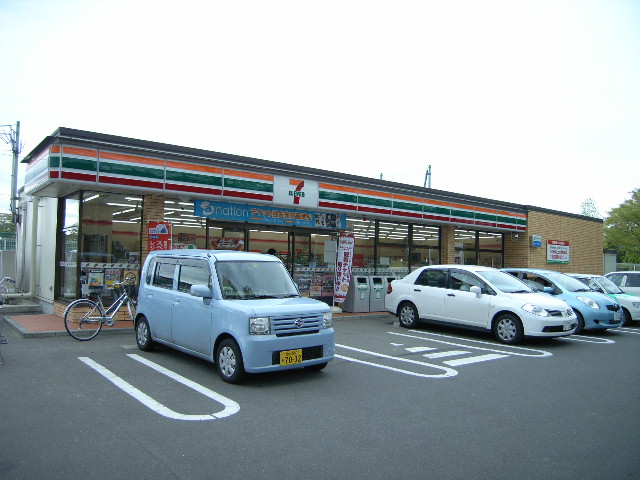 Convenience store. Seven-Eleven Sendai Sendai store up (convenience store) 1050m