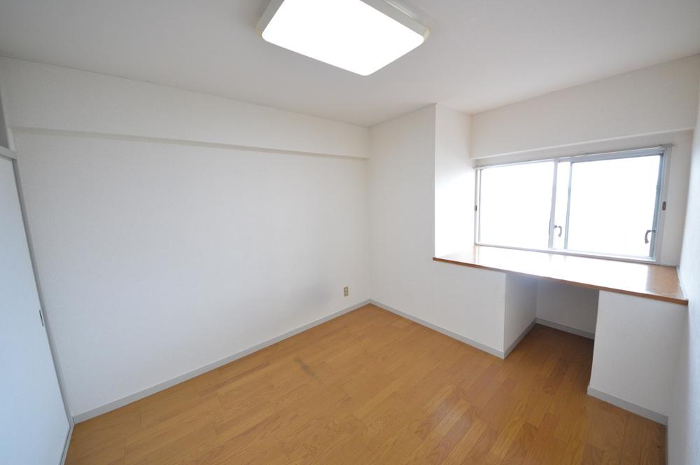 Non-living room. Indoor (July 2013) Shooting