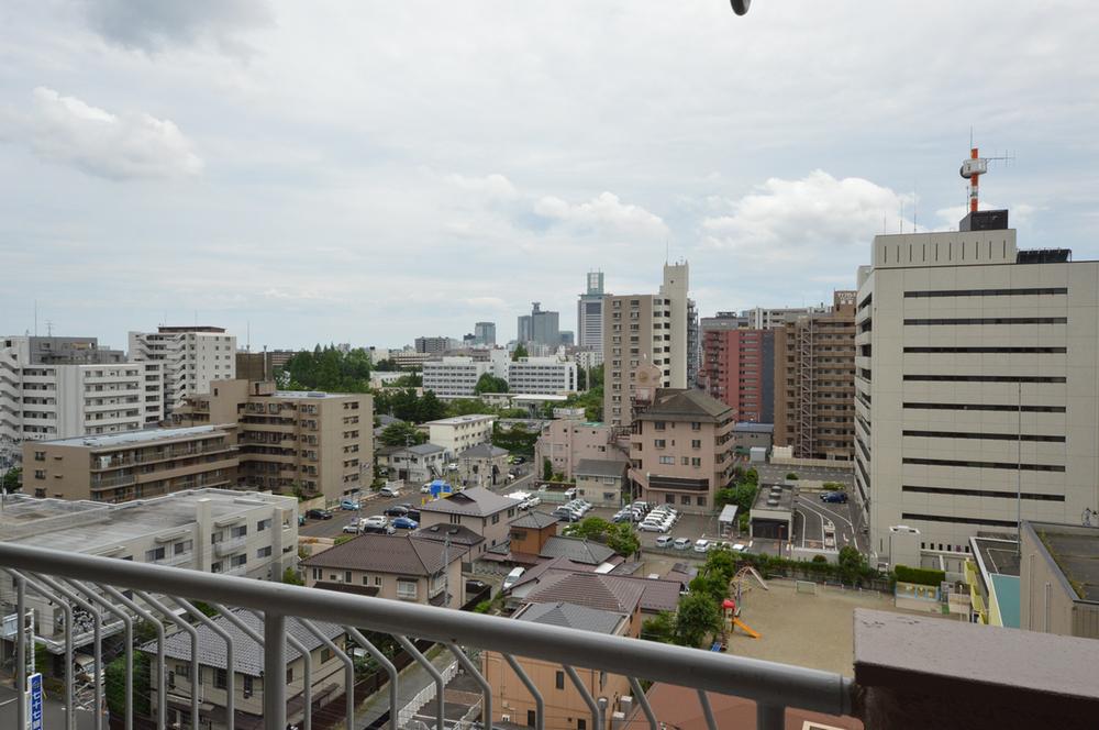 View photos from the dwelling unit. View from the site (July 2013) Shooting